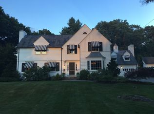 138 Love Ln, Warwick, RI 02886