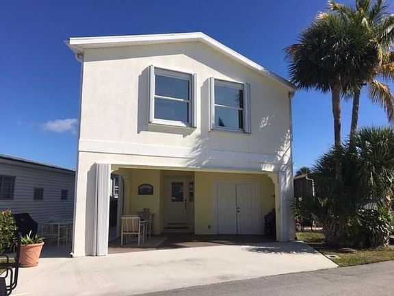 2nd image of 889 Nettles Blvd