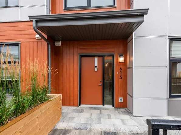 400 N Belmont St SW #615, Calgary, AB T2X 4C1