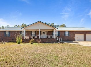 25 Kiwi Dr, Grove Hill, AL 36451