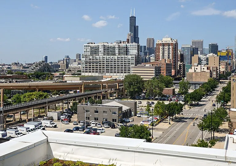 Arrive South Loop — Photo 36