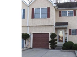 69 Arbour Ln, Sewell, NJ 08080