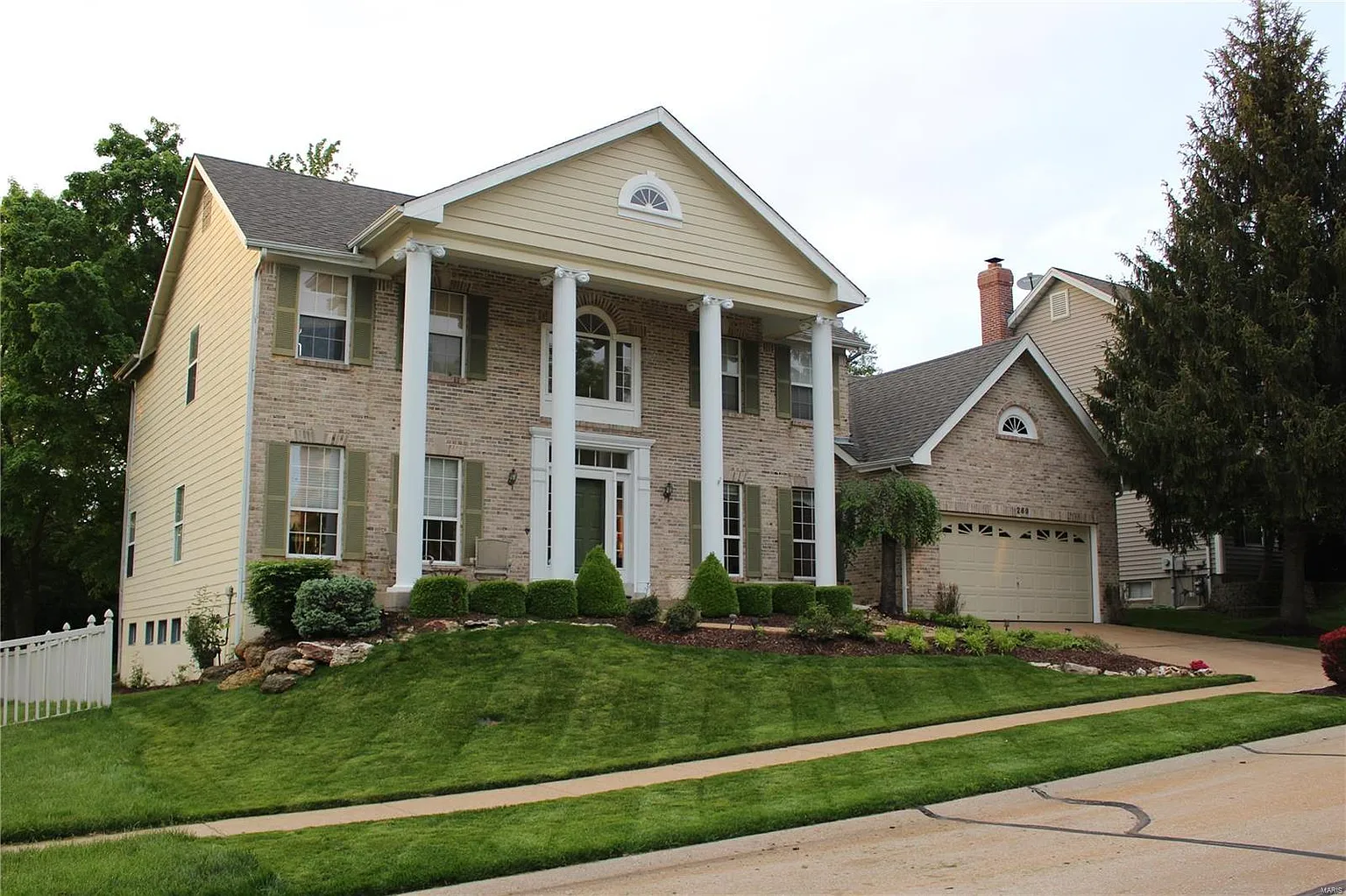 269 Beacon Point Ln photo 1