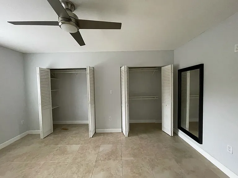 2643 SW 64th Ave — Photo 11