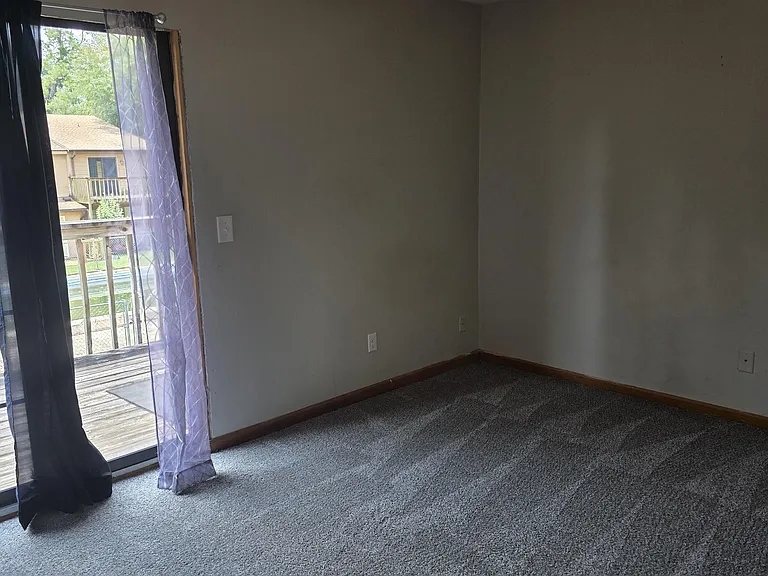 1822 Jackson Bluff Rd #C — Photo 24