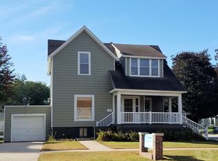 422 W Broadway St, Eagle Grove, IA 50533