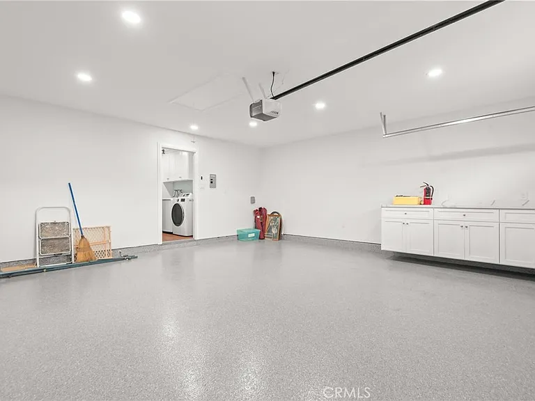 23316 Almarosa Ave — Photo 24