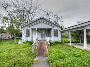 532 Stimpson St, Baytown, TX 77520