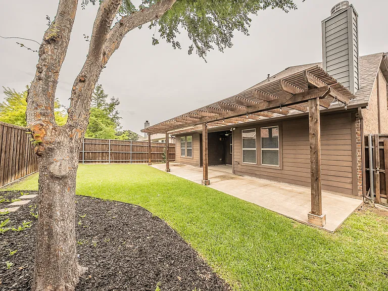 412 Hideaway Rd — Photo 43
