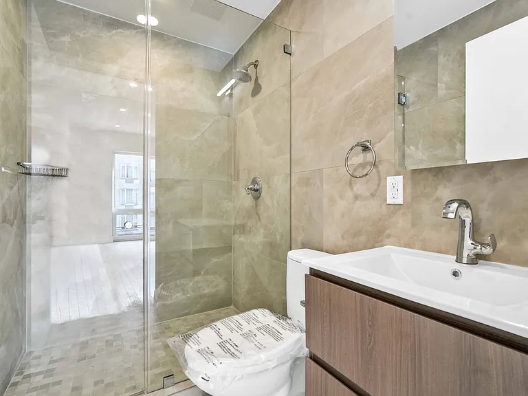 14-09 31st Ave #3F — Photo 13
