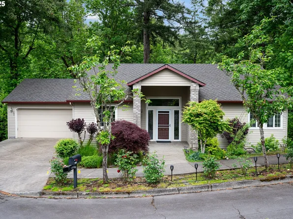 1315 SW 19th Dr, Gresham, OR 97080