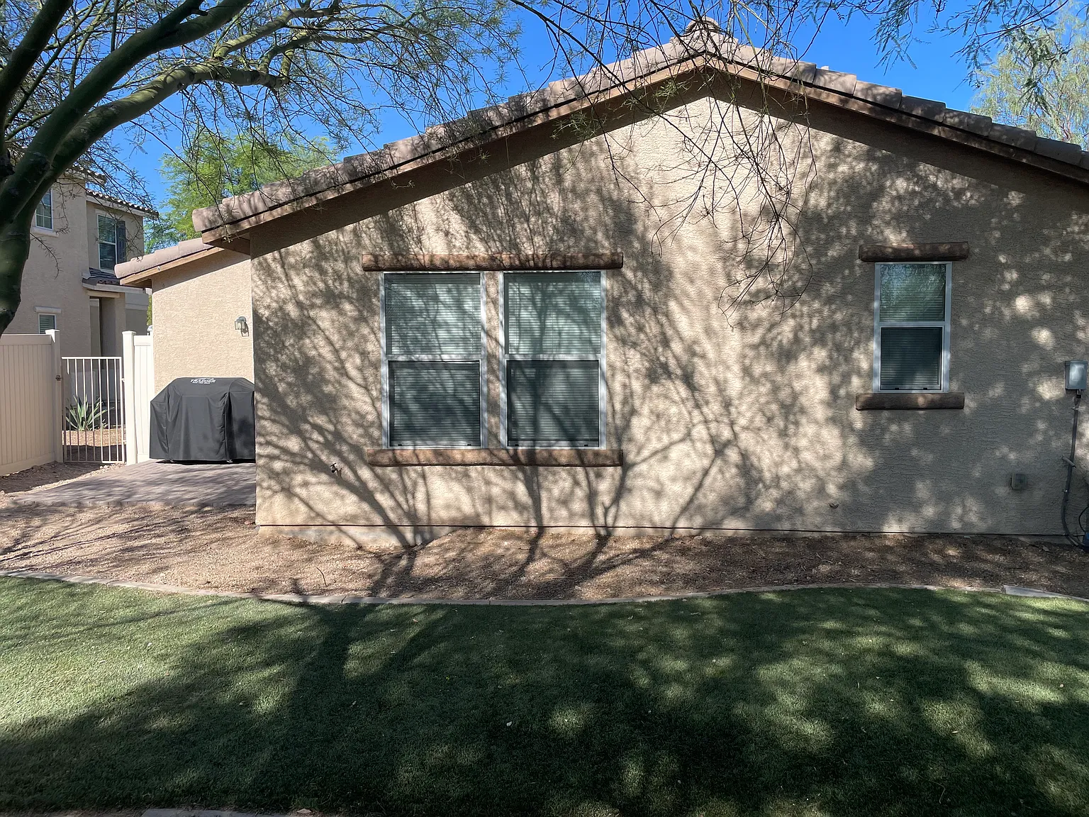 3 bed, 1282 sqft, $1,950 — Photo 2