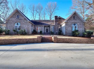 66 Highland Dr, Jefferson, GA 30549