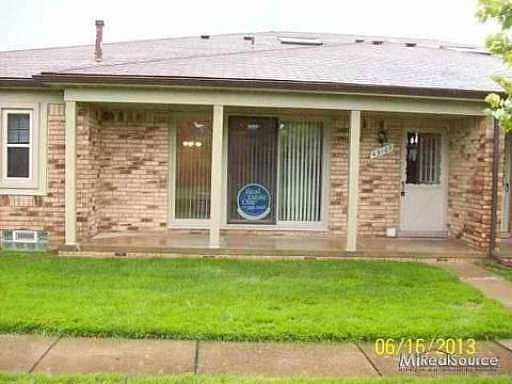 1st image of 49105 Hickory Ct