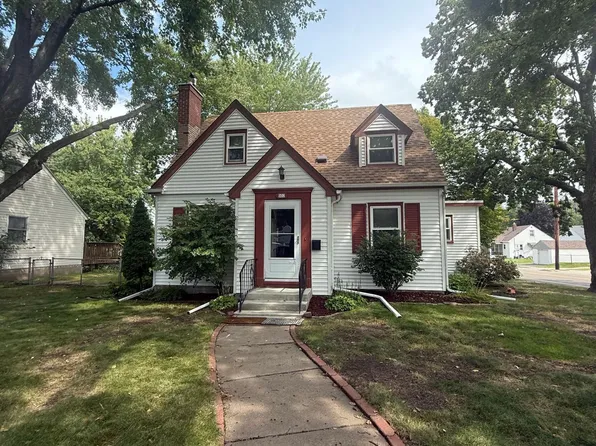 502 16th Ave N, South Saint Paul, MN 55075