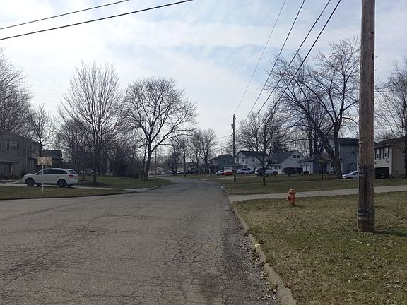 5th image of 2414 Vollmer Dr