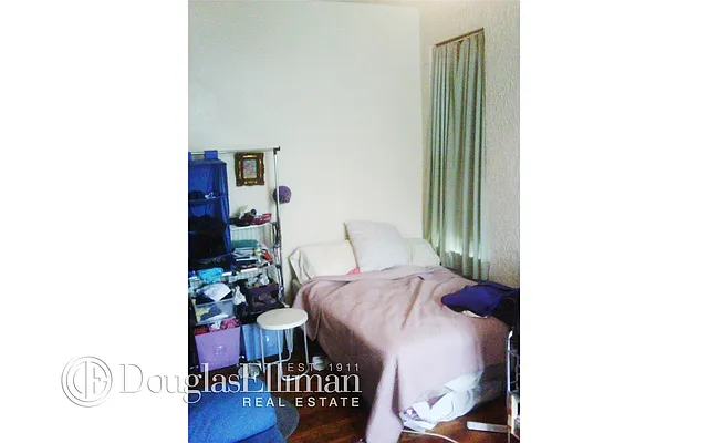 Rented by Douglas Elliman | media 50