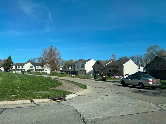 5th image of 7478 Sterling Springs Way