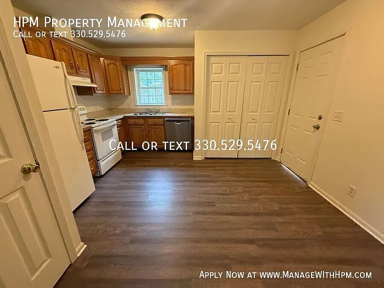 228 Bernower Ave SW #230 — Photo 5