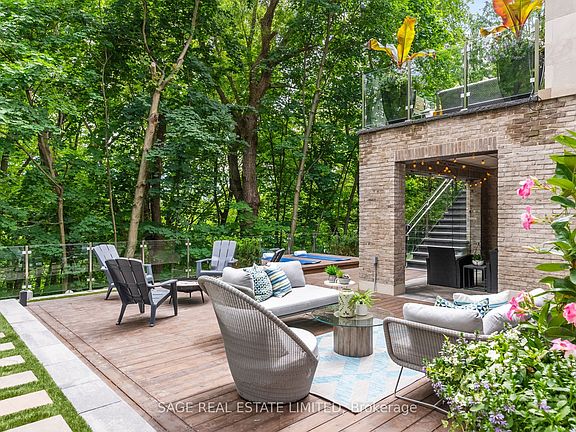 3rd image of 11 Ridgewood Rd