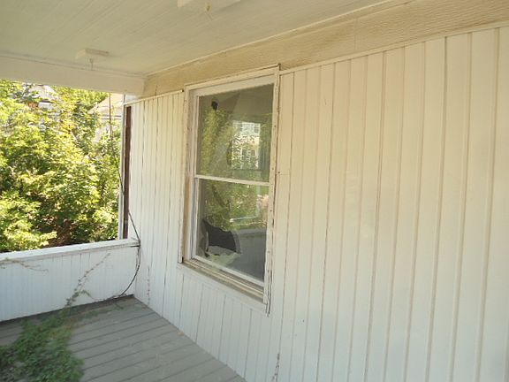 2nd image of 418 Bartges St