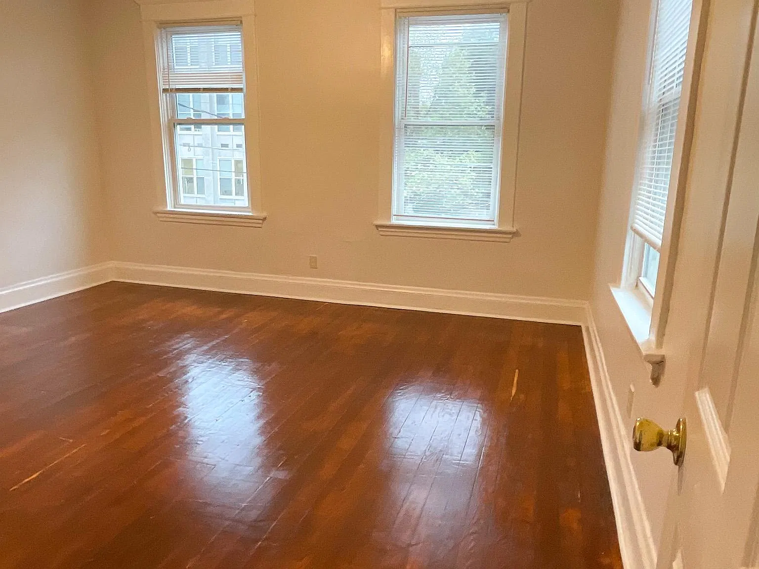 4 bed, 1772 sqft, $3,199 — Photo 2