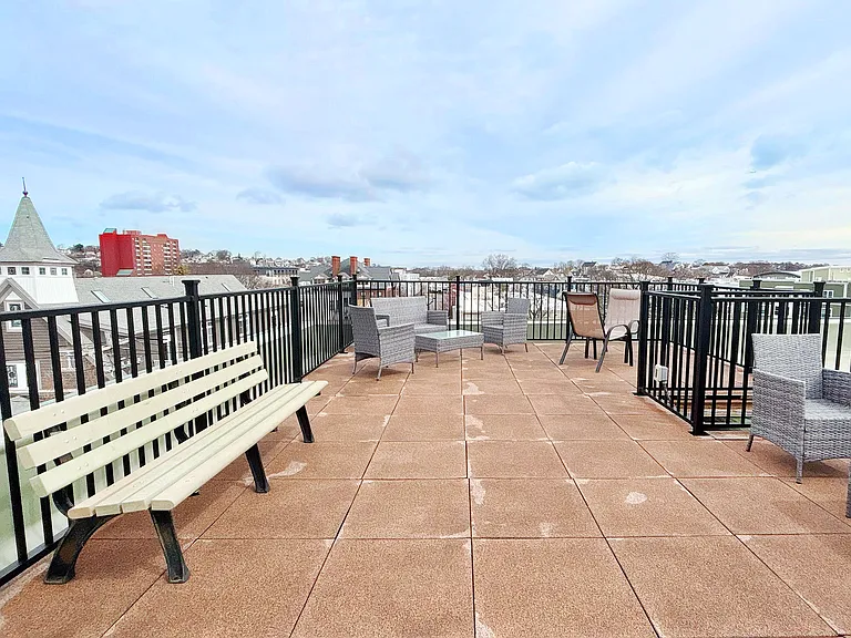 181 Spencer Ave #25 — Photo 13