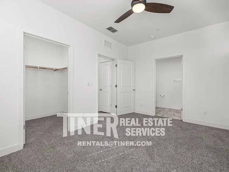4152 Rotor Ln — Photo 31