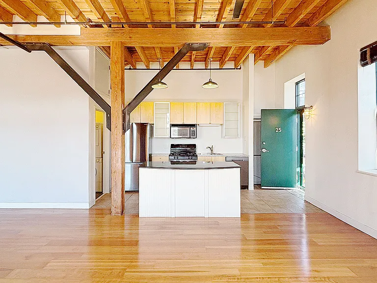 181 Spencer Ave #25 — Photo 4