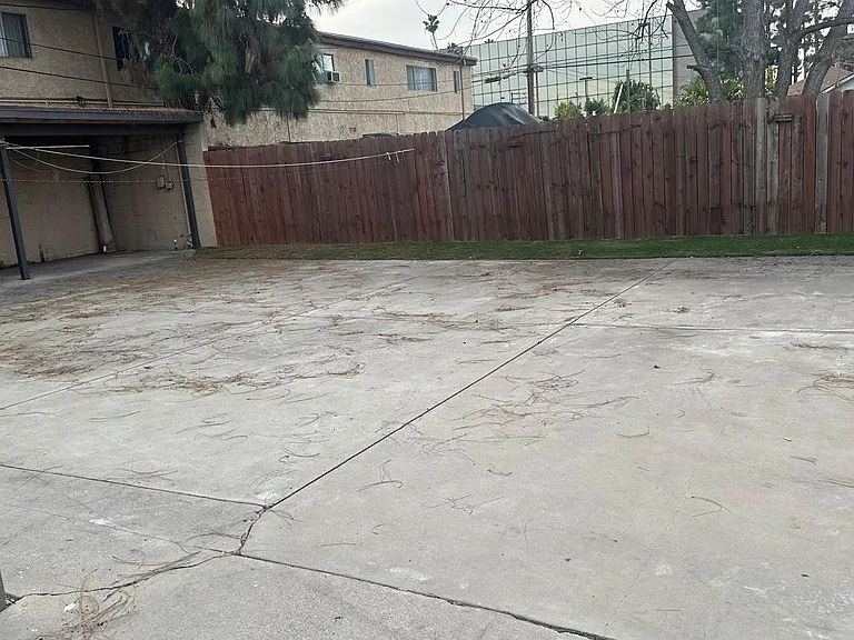 223 N Lincoln Ave — Photo 6