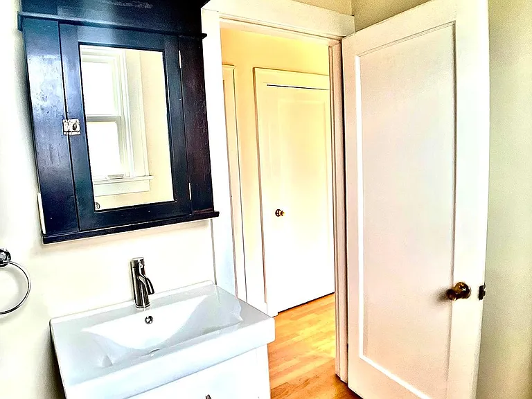 4728 NE 27th Ave — Photo 13
