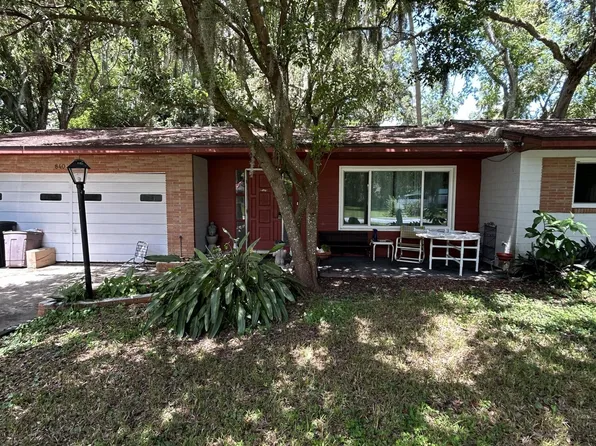 840 Pineapple Rd, South Daytona, FL 32119