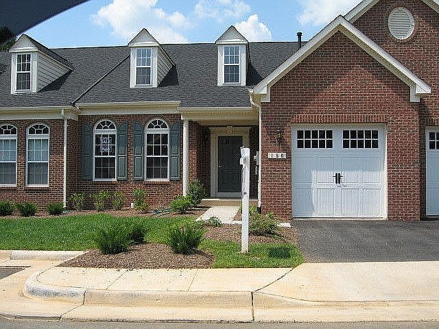 156 Lapis Court