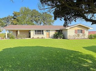 2106 N Hubertville Rd, Jeanerette, LA 70544