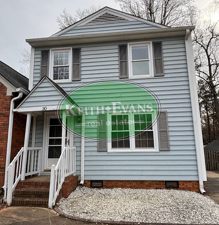 1st image of 30 Sweetbriar Ln