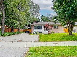55 Three Valleys Dr, Toronto, ON M3A 3B6