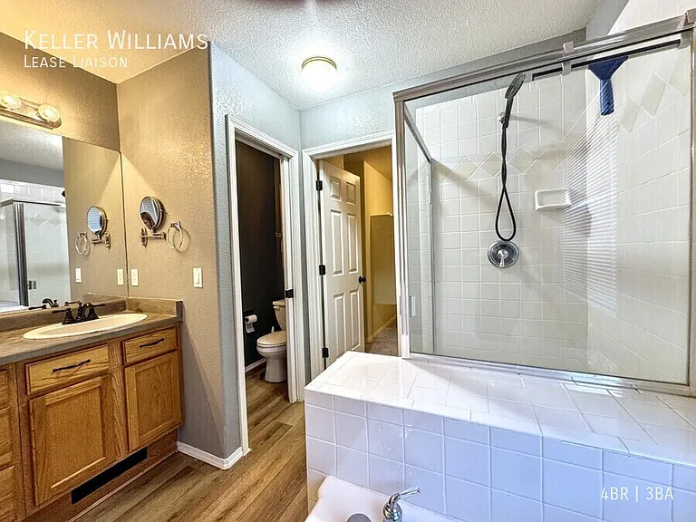 5662 Stable Ct — Photo 15