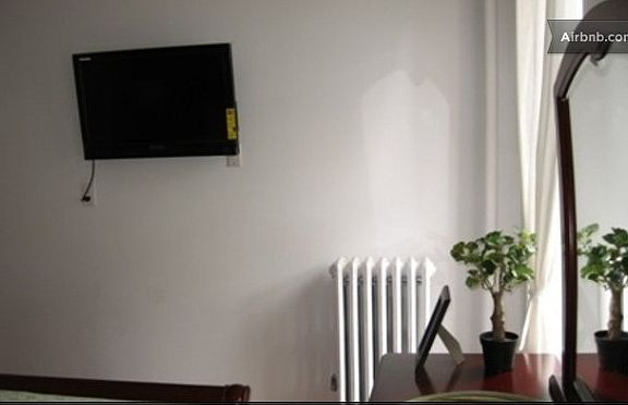 3rd image of 135 E 110th St APT 1B