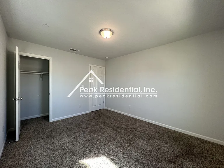 8112 Creeping Willow Ln — Photo 19