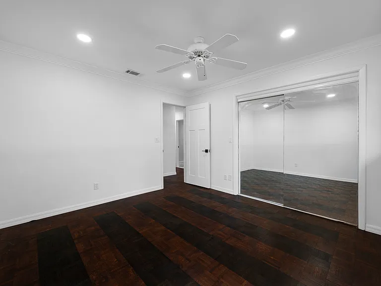 1764 Linwood Cir — Photo 12