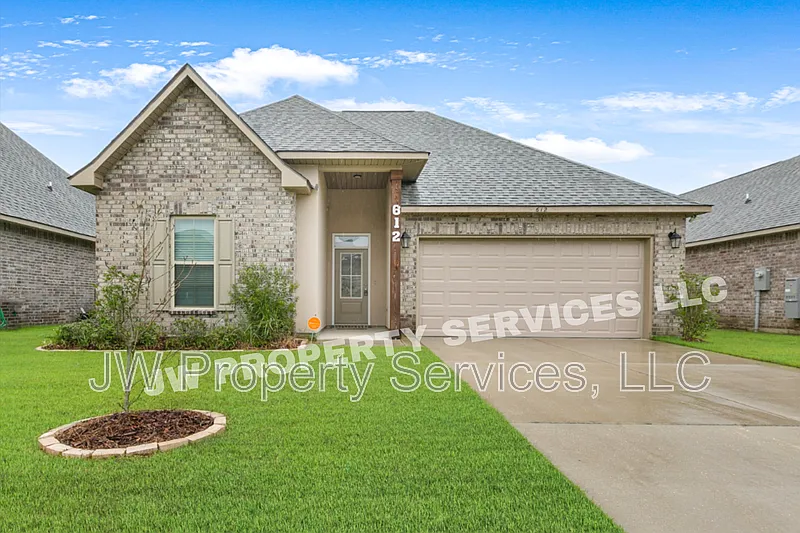 612 Claiborne Trails Dr
