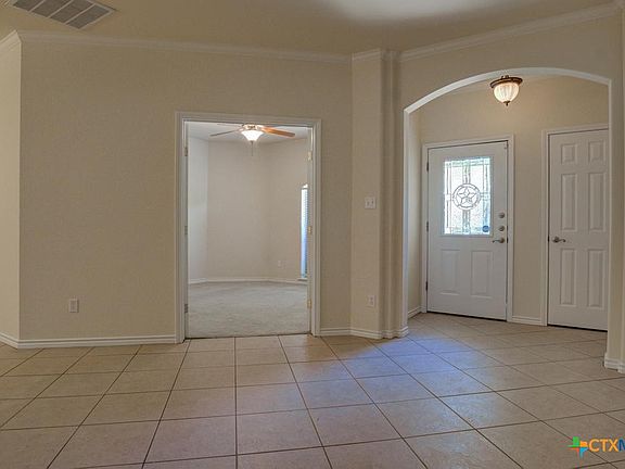 4th image of 440 Herff St