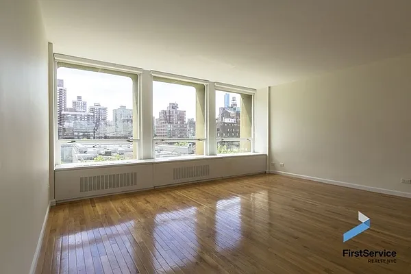 Rented by FirstService Realty (legacy) | media 13