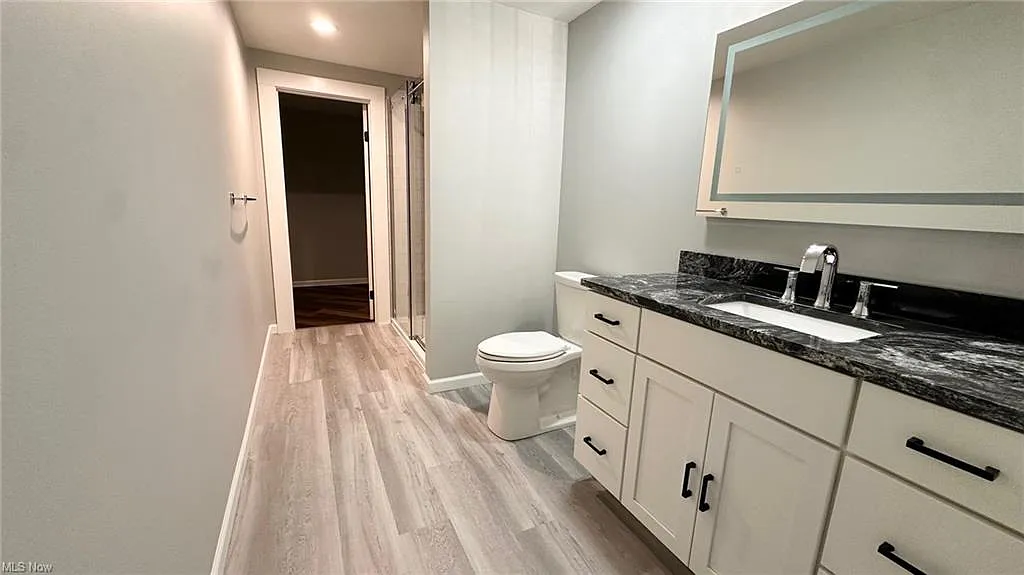 2 bed, 2471 sqft, $3,250 — Photo 4