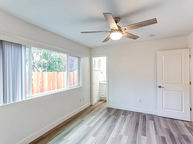 2310 Buena Vista Ave #2334 — Photo 47