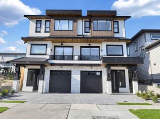 16649 18a Ave #102, Surrey, BC V3Z1A2