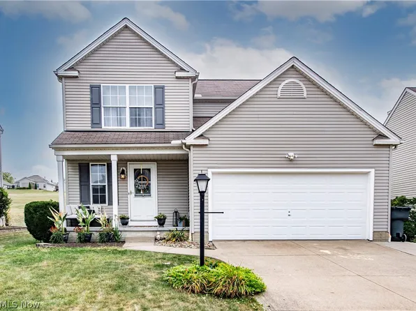 1058 Ledgestone Dr, Wadsworth, OH 44281