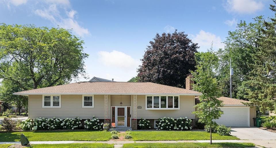1st image of 4615 Folwell Dr