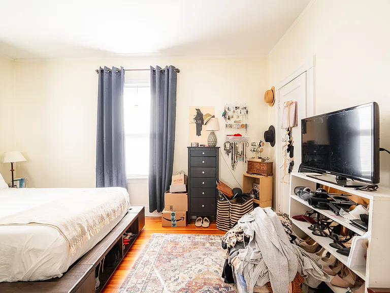 33 Mapleton St #1 — Photo 7