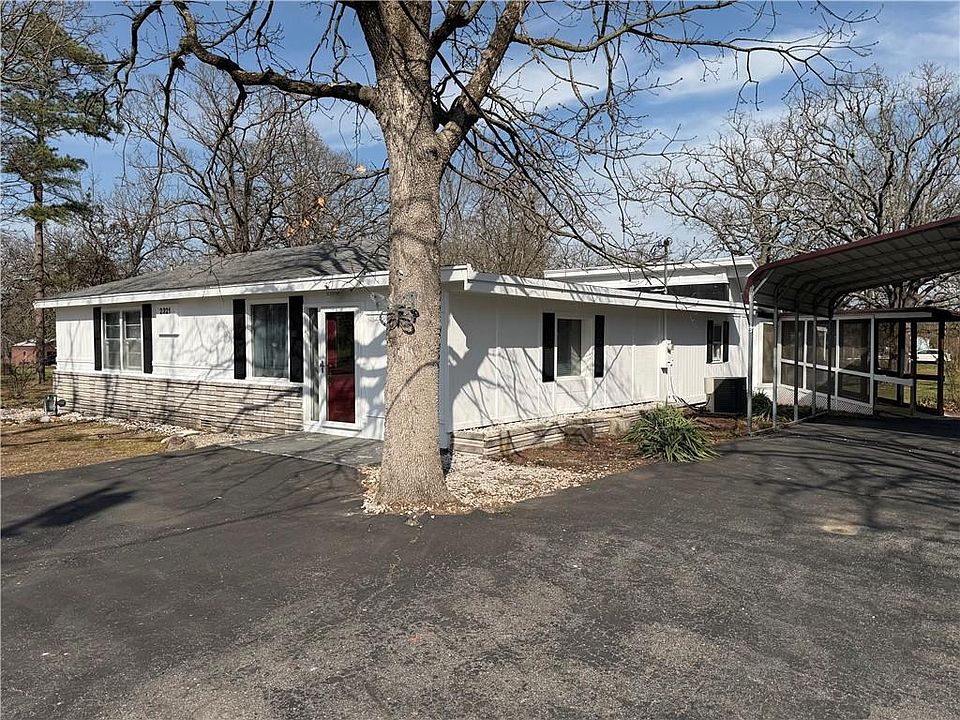 1st image of 2321 Joplin St